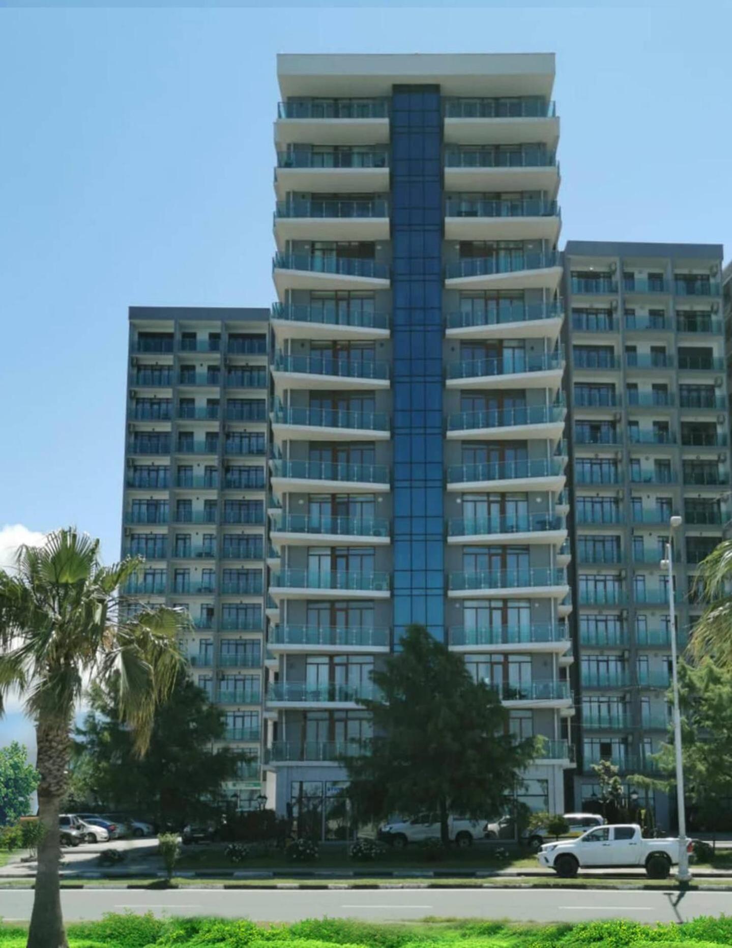 Aqua Batumi Hotel & Apartments מראה חיצוני תמונה