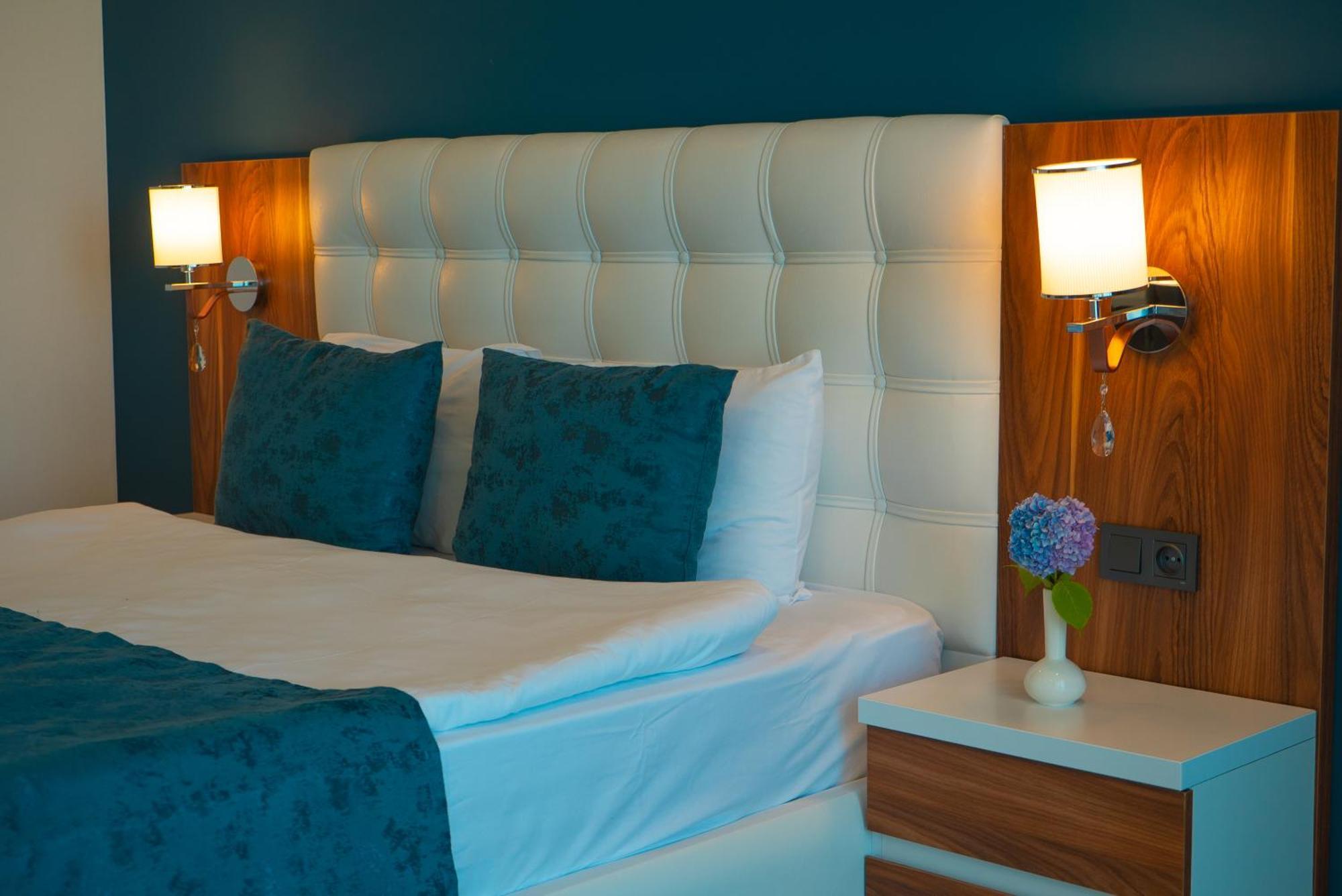 Aqua Batumi Hotel & Apartments מראה חיצוני תמונה